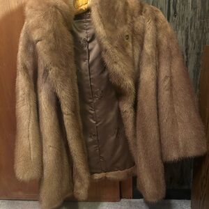 Elegant Mink Brown Fur Coat